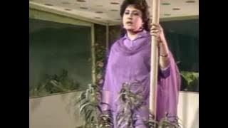 Hasi pa hlu waym chi ha terige bagir lata wahtona na terige,shakila naza best song of poshto