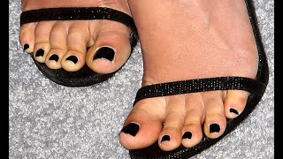 Morena Baccarin Gorgeous Feet and Soles / أقدام مورينا باكارين