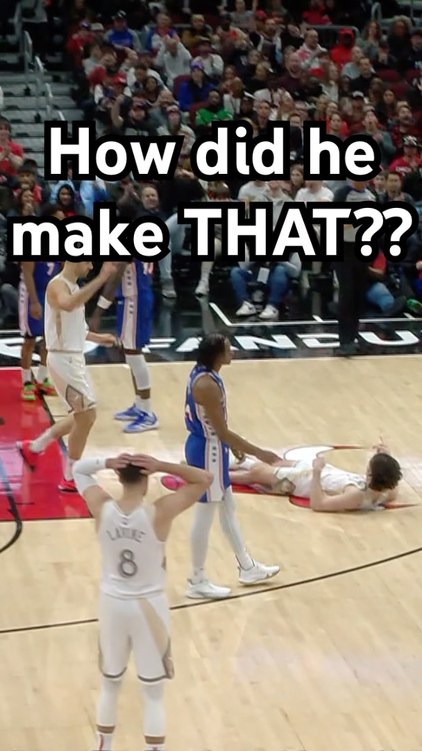 Giddey with the circus shot plus the foul! ?