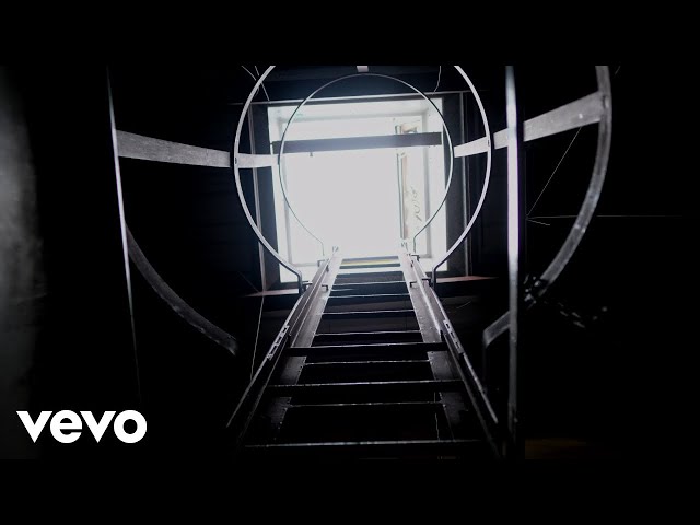 Chase & Status - Selecta (Visualiser) ft. Stefflon Don class=