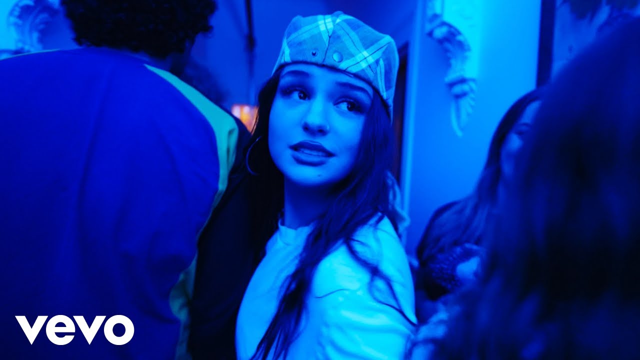 Watch frankie venter - hint (Official Music Video) on YouTube Watch frankie venter - hint (Official Music Video) on YouTube