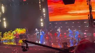 Camila Cabello & Ed Sheeran - Bam Bam Live @ Concert For Ukraine Birmingham Tues 29th March 2022 Resimi