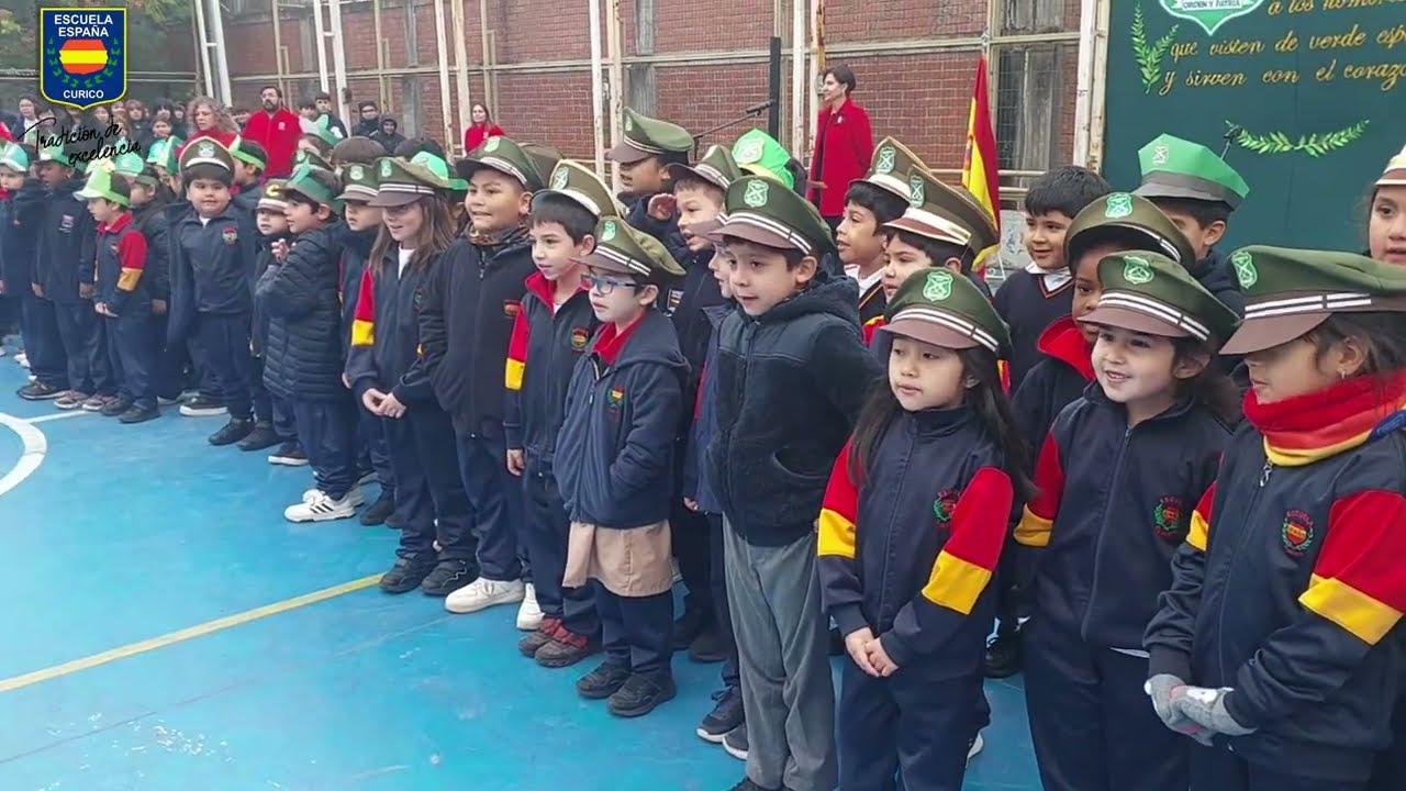 DÍA DEL CARABINERO: ESCUELA ESPAÑA CELEBRA LA LABOR DE CARABINEROS DE CHILE