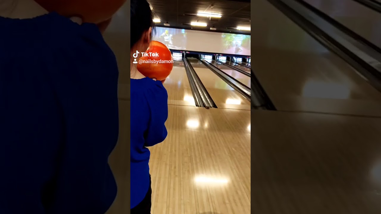 How To Bowl With Long Nails