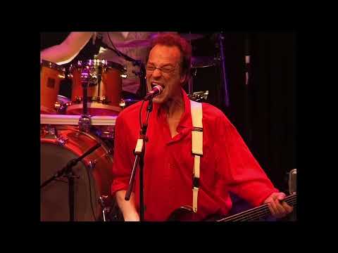13. SOLUTION - Runaway - live