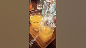 Giải nhiệt bằng ly nước ép thơm,thanh lọc & sảng khoái😂 #nướcéptráicây