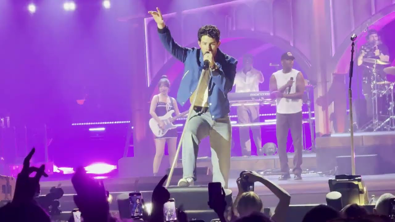 Jonas Brothers 20th Anniversary Greetings From Your Hometown Tour Camden 8/14/25