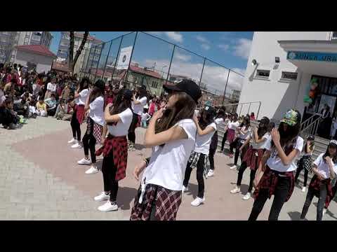 Policeman dans gösterisi / Tunca Uras Ortaokulu / 23 Nisan