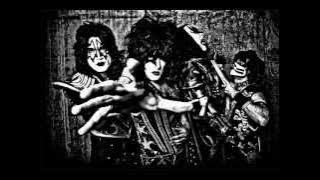 Kiss - Eat Your Heart Out