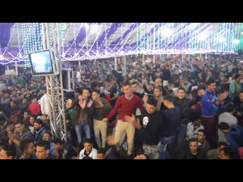 مزمار يا اولى القبلتين من مليونيه كتكوت وشوف الفرح عمل ازاى كميه ناس ملهاش عدد والفرح كله ع الكراسى 