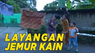 Main layangan sambil jemur kain, lela emang pinter luar biasa! | SKETSA