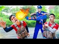 Battle Nerf War: POLICE COMPETITION Nerf Guns Two Idiots BALL FUNNY BATTLE NERF