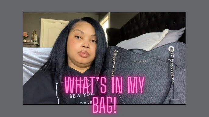 WHATS IN MY MICHAEL KORS SANDRINE/ WHATS FIT IN! #whatsinmybag2022 