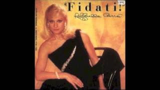 Raffaella Carrà - L'uomo ideale chords