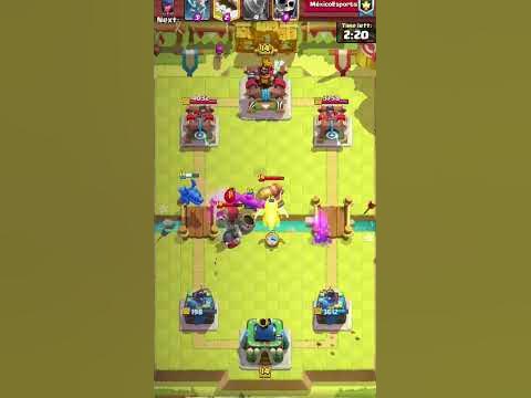 Clash Royale's Most INSANE WTF Moments! You Won't Believe Your Eyes! #(04)