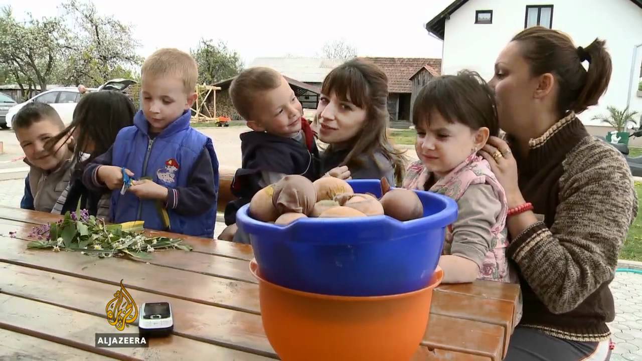 Bosanska Posavina: Žene odlaze iz seoskih sredina - Al Jazeera Balkans