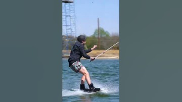 Wakeboarding but with no gravity #wakeboarding #shorts