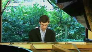 The Legend of Zelda – Main Theme | Piano Cover
Sheet music: Read below
Hey,
in this video I play the Main Theme from Zelda. Its also known as the Overworld Theme.
It was recorded in Summer 2006, hope you enjoy it!
greetz
w3sp aka gluecks
Follow and like:
Facebook: http://on.fb.me/1D3v5Fs
Discord: https://discord.gg/3CBt2V5
Livestream: http://www.twitch.tv/gluecks
Sheet music:
If youre too lazy to find sheet music on the internet and would like to support my work, send me a text on discord, make a small donation and Ill send it to you.
I appreciate your support, thanks! The Legend of Zelda – Main Theme | Piano Cover