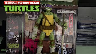 Donatello stops a robbery! Stop motion