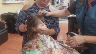 MY DAUGHTER'S FIRST HAIRCUT!!! :DDD