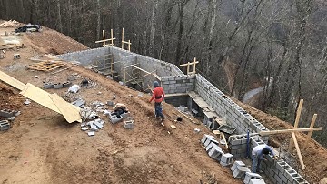 Building On A Slope Featherstone Franklin, NC