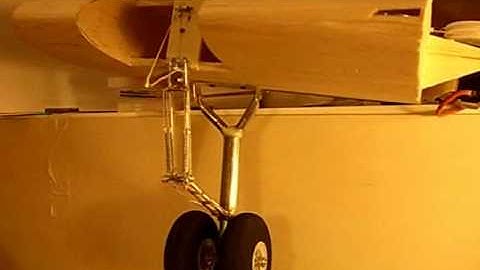 DC-6 Main Landing gear Mockup