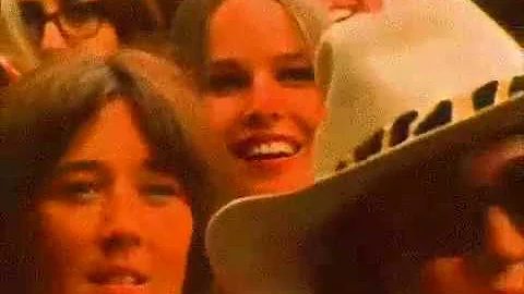 Ravi Shankar at Monterey 1967 - End of his famous set with QT Animation