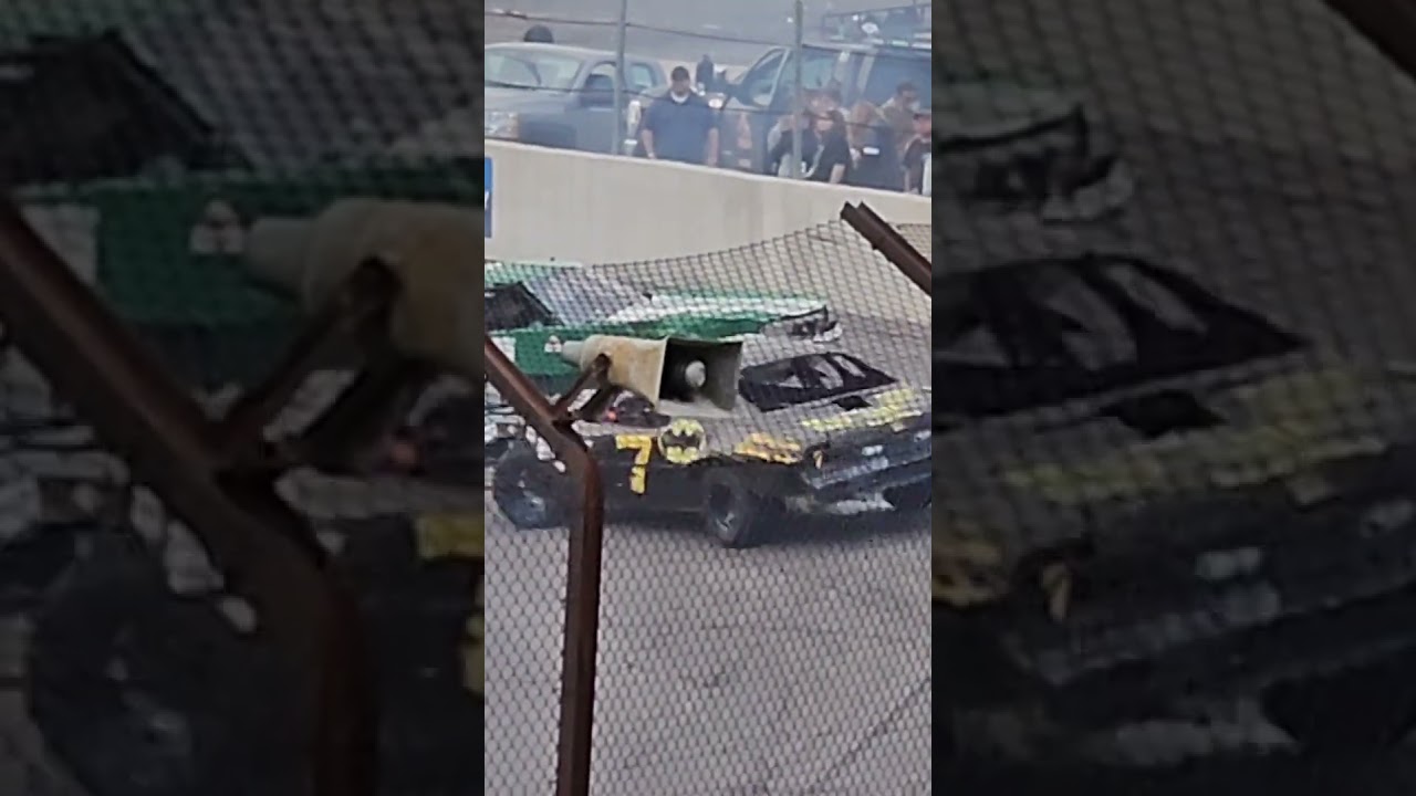 Factory Stock Crash Flat Rock Speedway 5/4/24