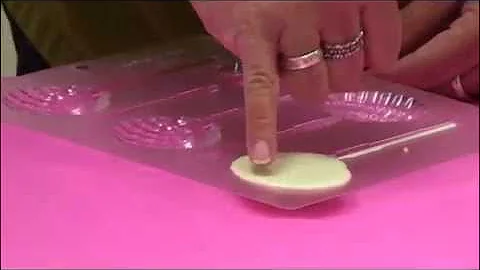 Using chocolate and fondant in candy and silicone molds, Tip and Tricks by Susan Carberry