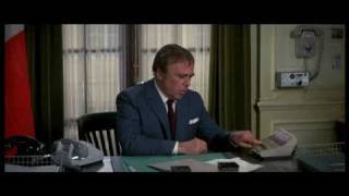 Inspector Dreyfus falls from window twice