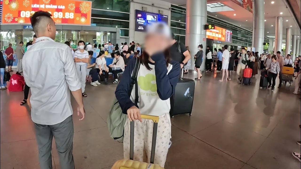 새로운 인턴이 베트남에 왔습니다 (ft. 걸그룹)