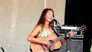 Tomorrow Is A Long Time - AJ Lee - Live at Strawberry 2015 chords