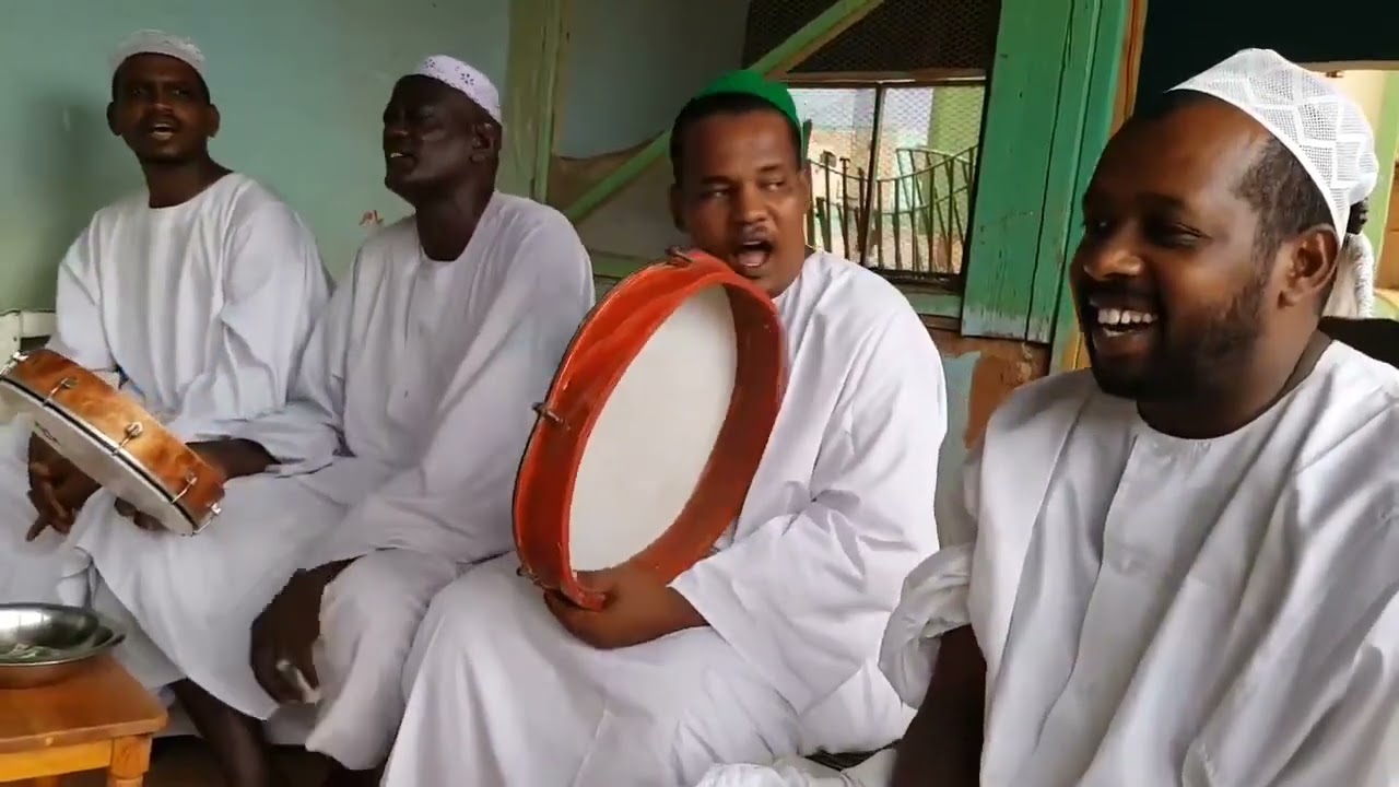 يا عشاق هيا قوموبنا في النايرة انزور محبوبنا /عوض الله الفادني مسيد الخليفه حامد الشيخ مصطفى الفادني