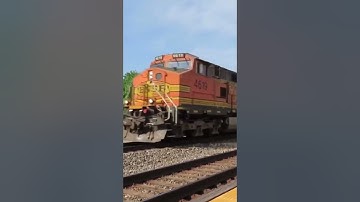 ONE OF THE FASTEST FREIGHT TRAINS YOU