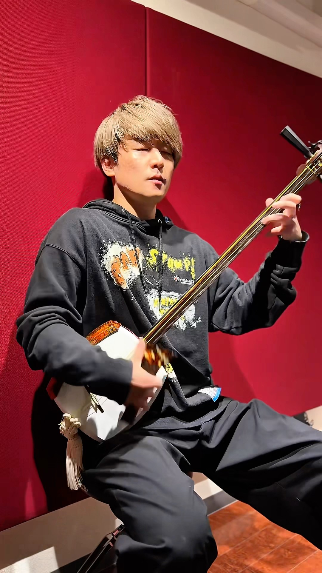 疾走感系べべん🪕 #三味線 #shamisen #津軽三味線 - YouTube