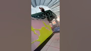 TRAMPWALL SIDEFLIP Best Show Gymnast Training Trampoline Parkour Backflips Cirque Du Soleil Fit