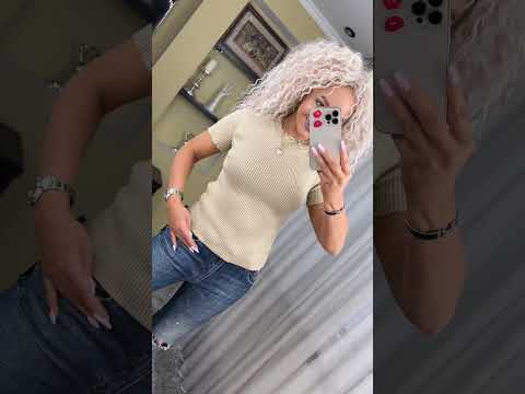 Жіноча стильна футболка в рубчик (Розмір М-L), Бежева, видео 1