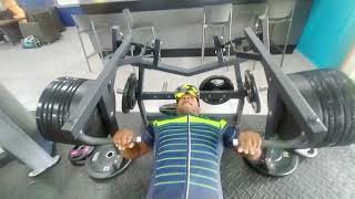 🤯💪🏾🔥NEXT LEVEL SUPERHUMAN STRENGTH 200KG HAMMER STRENGTH BENCH PRESS AT CONS FITNESS 🇨🇼CURAÇAO