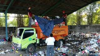 Proses Angkutan Sampah DLHK Sidoarjo