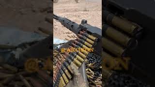 M2 Browning .50 Kalibre Savaş Alanının Devasa Silahı