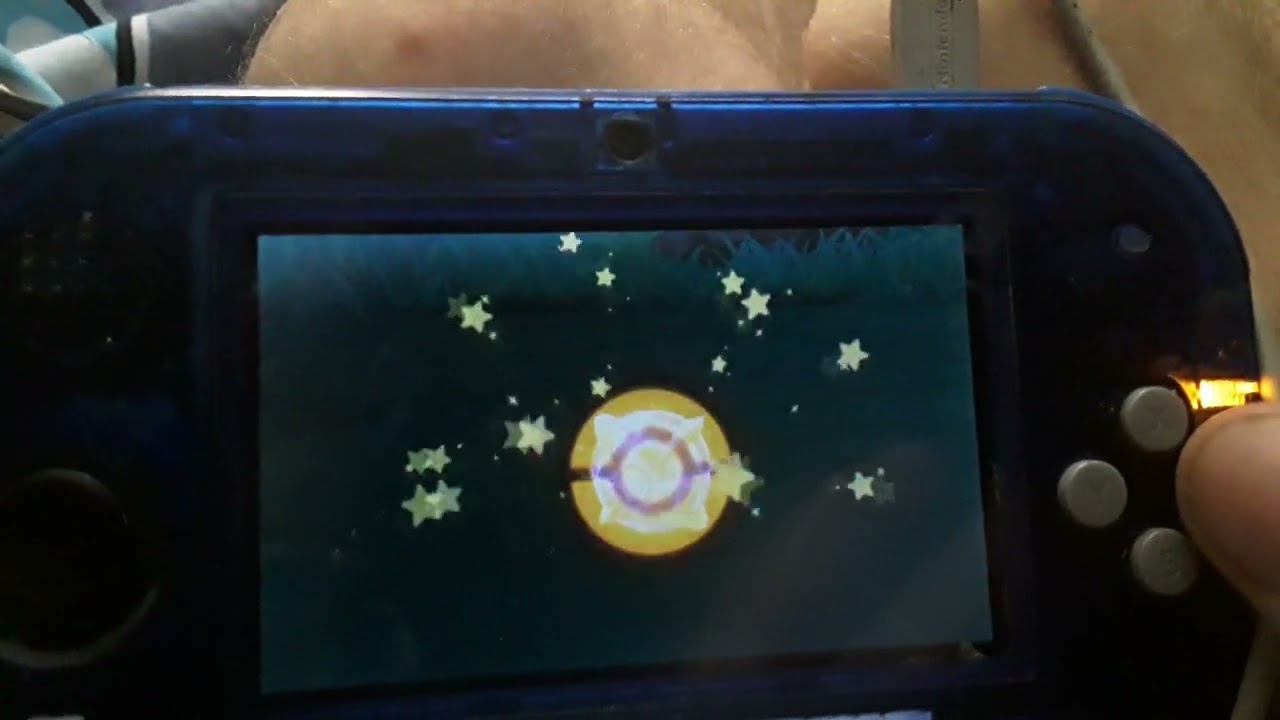 Shiny Buneary in Pokémon Ultra Moon.