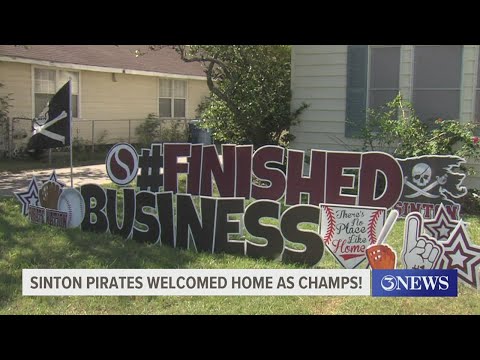 Sinton Pirates welcomed home as State champions