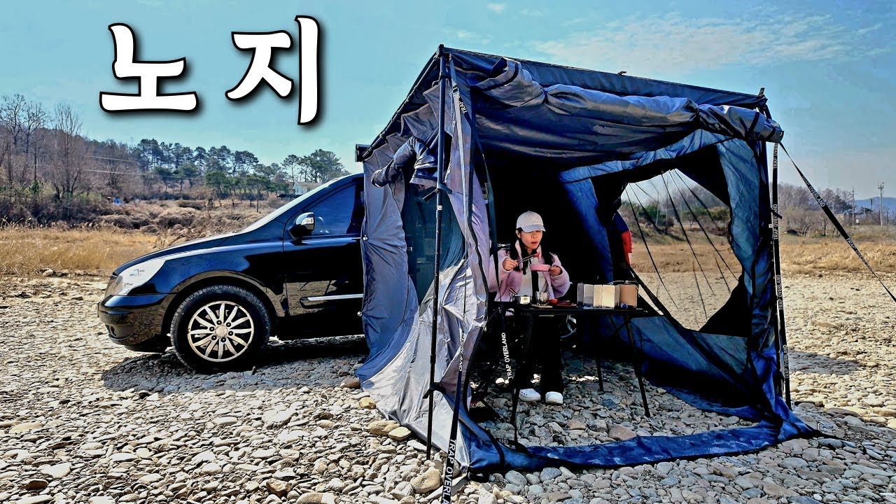 Первая палатка Solo Camper для автомобиля ❤ Берег реки, где никого нет.