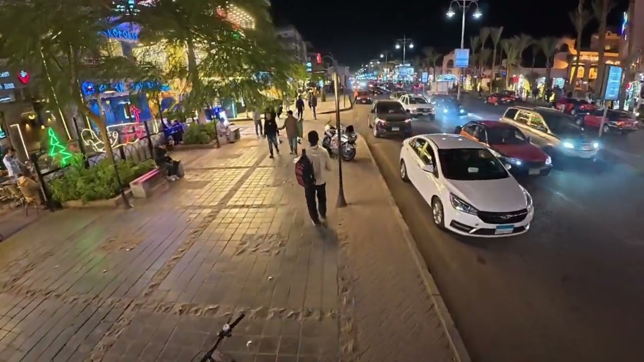 Úžasný noční Sheraton street Hurghada 