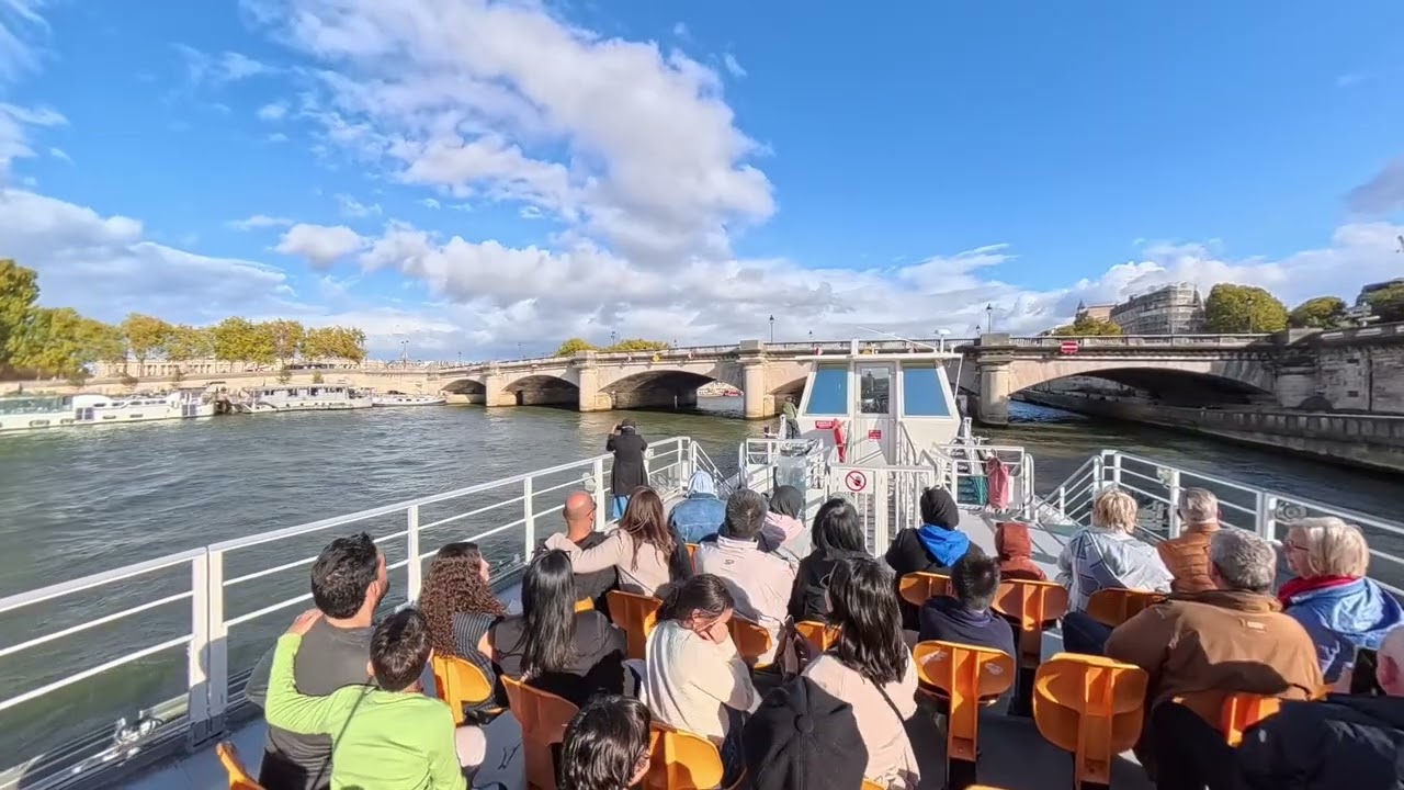 Sunny Boat Ride in Paris 🇫🇷☀️ | Relaxing Cruise on the Seine River (Top Deck View)
