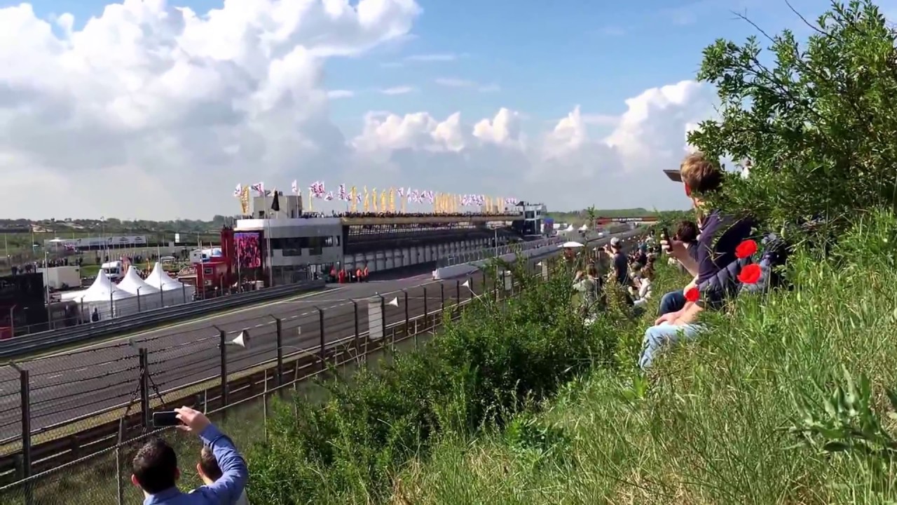 Max Verstappen Demo at Circuit Zandvoort - RB8 V8 - Jumbo Racedagen