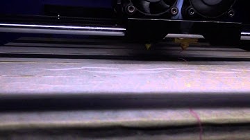 How to install filament of CreatebOt 3d printer 2