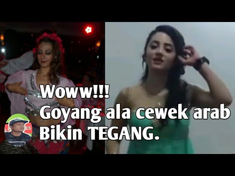 Gadis Arab Bergoyang kikuk.