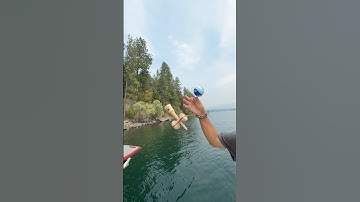 What do you even call that trick?!? 😨🧐 #kendama (@Qiesey_ )