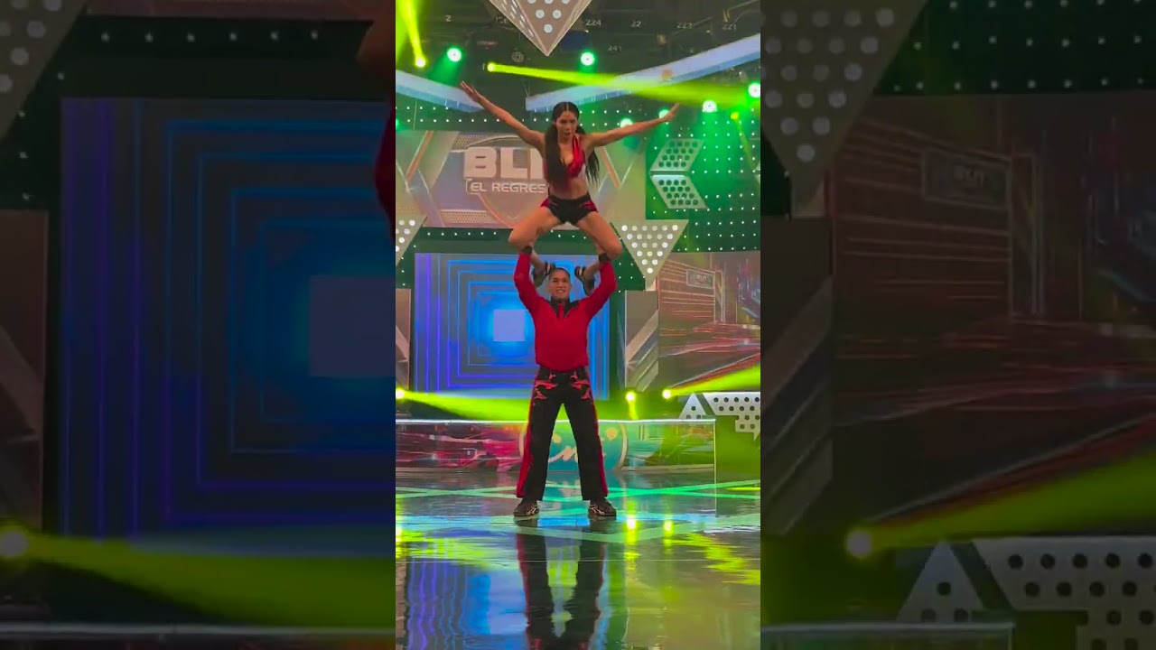 Se pasaron los hermanos Sara y Guillermo Toscano con esa quebradita #bln